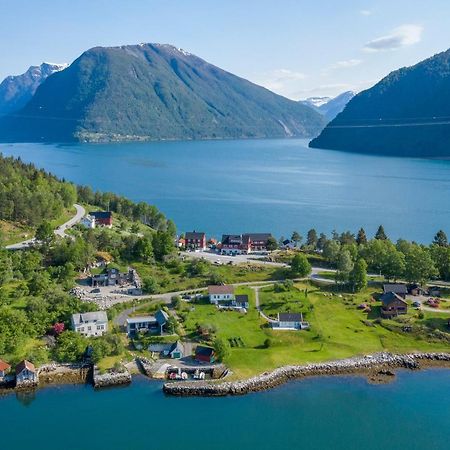 Dragsvik Fjordhotel (Adults Only) Balestrand Exteriör bild