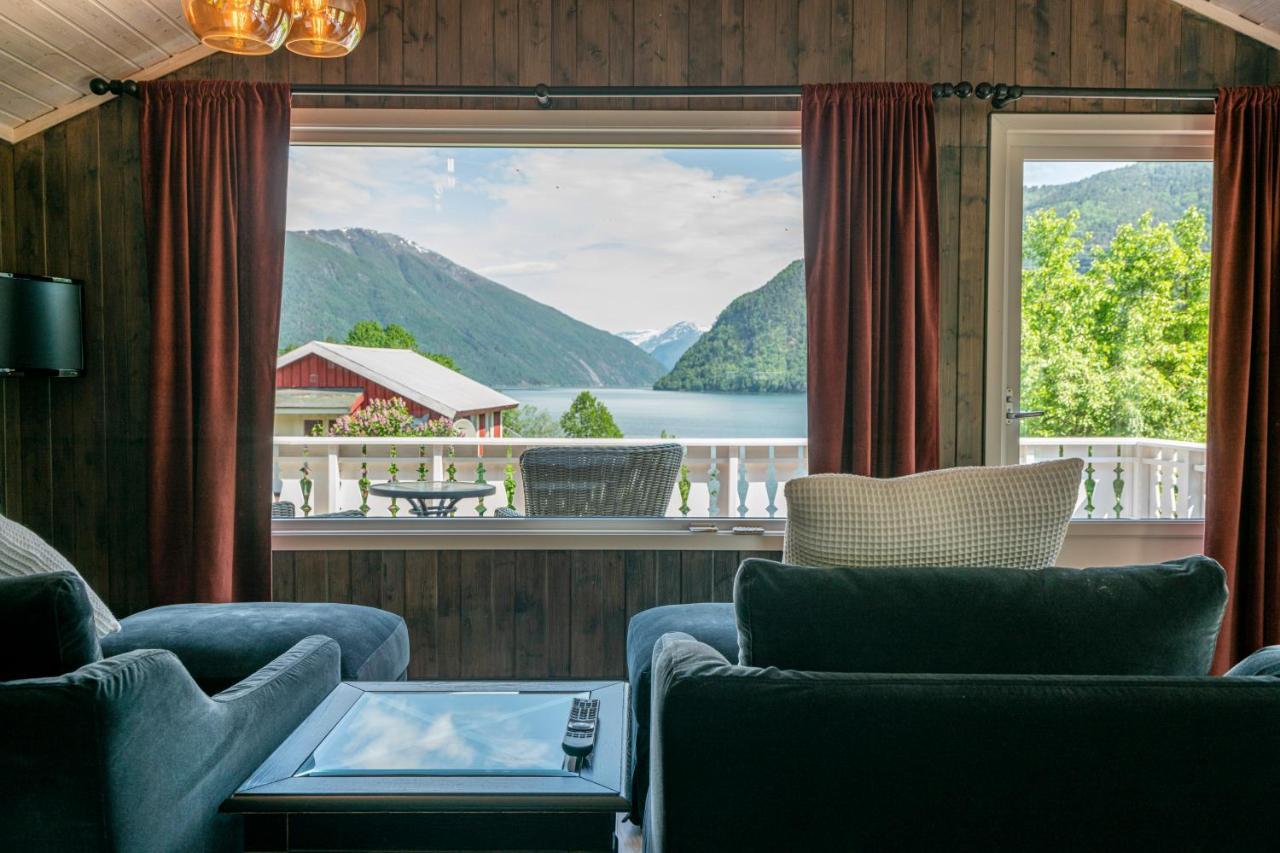 Dragsvik Fjordhotel (Adults Only) Balestrand Exteriör bild