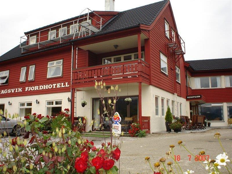 Dragsvik Fjordhotel (Adults Only) Balestrand Exteriör bild