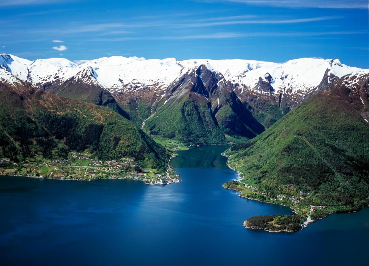 Dragsvik Fjordhotel (Adults Only) Balestrand Exteriör bild